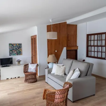Casa Mares 2 Aparthotel Baleal