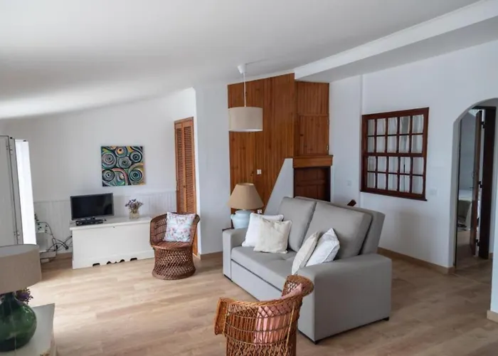 Casa Mares 2 Apart-hotel Baleal